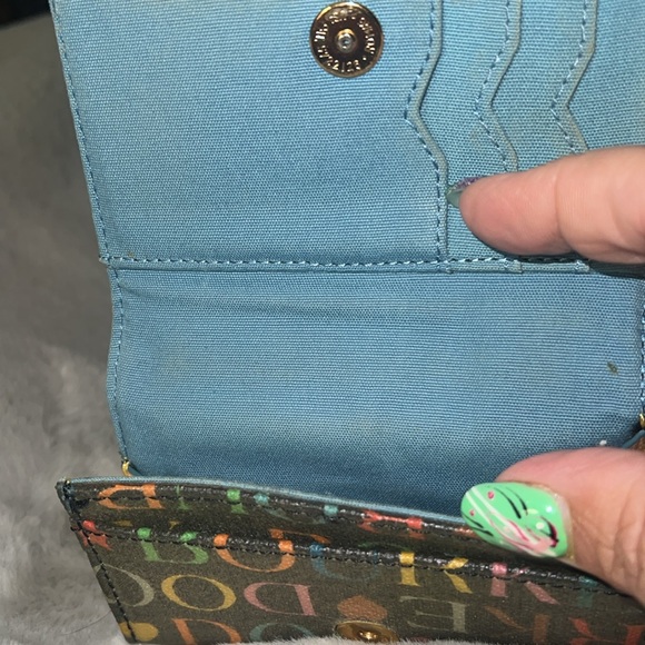 Dooney & Burke credit card holder wristletlet - Picture 4 of 5